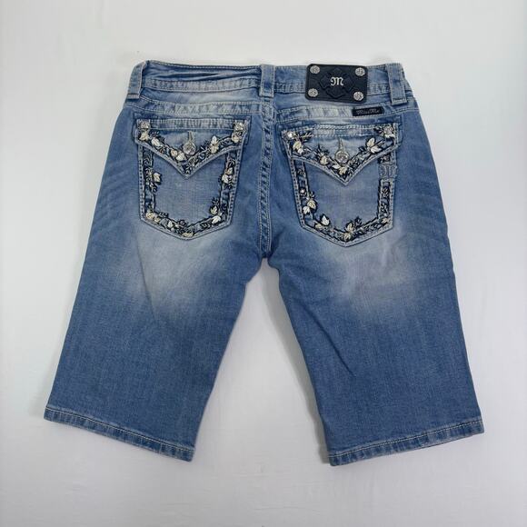 Women's Miss Me Bermuda Size 28 Embellished Pockets Signature Jeans JY5962M - Picture 4 of 8